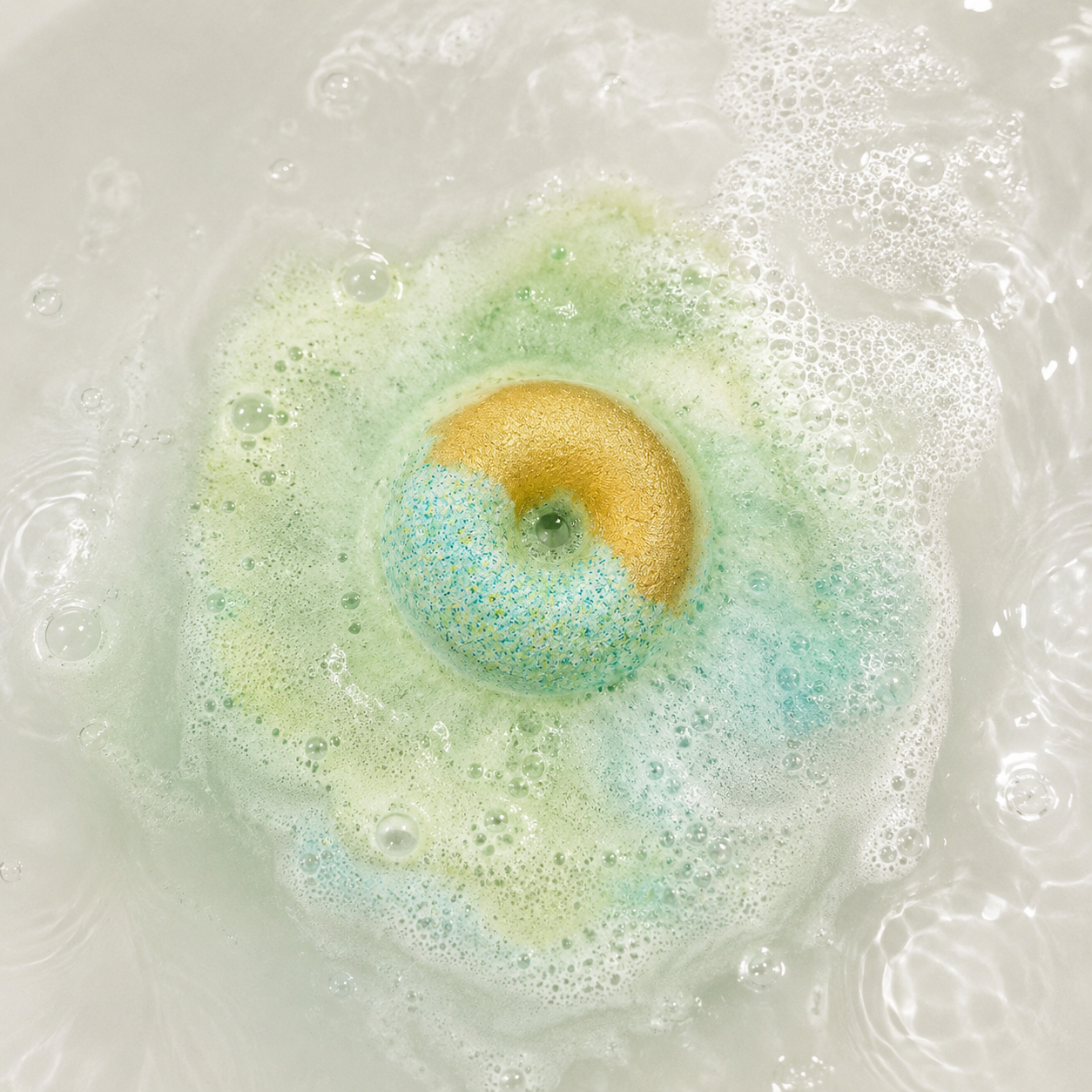 Cucumber, Basil & Mint Scented Bath Bomb | Spa Inspired Bath Fizzies