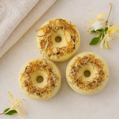 Honeysuckle Scented Bath Bomb | Floral Spa Bath Fizzers